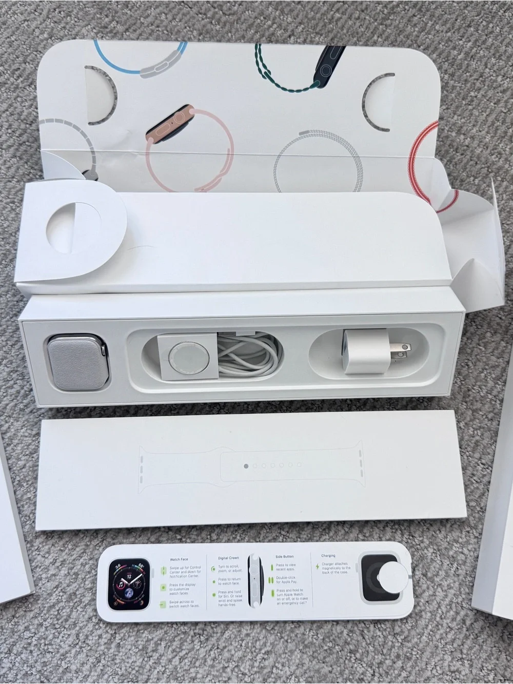 Apple Watch 4th Generation - Silver Aluminum Case